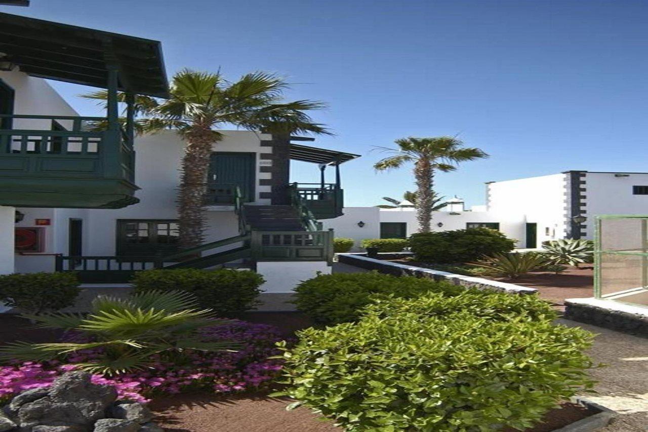 Apartamentos Los Pueblos Puerto del Carmen  Exterior photo